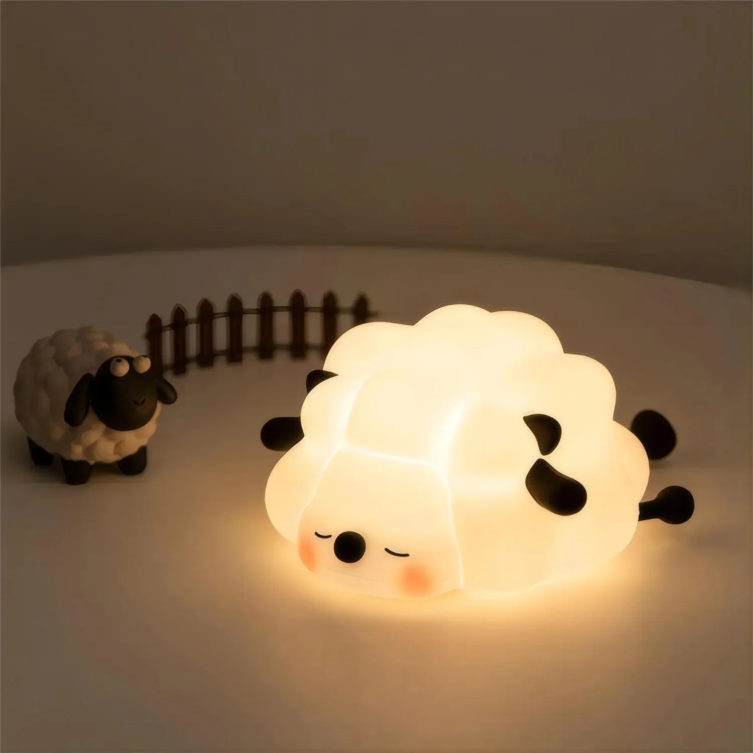 Cute Animal-Shaped Lamp
